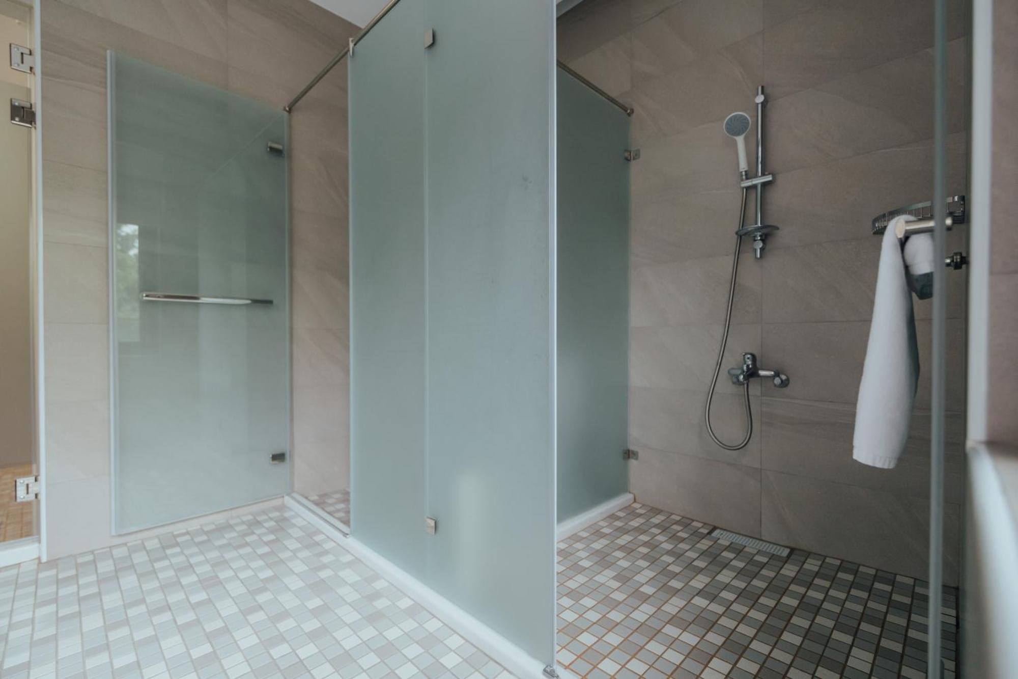 藴慢築 茶花藝主題民宿 Yun Man Zhu Homestay Gongguan Bagian luar foto
